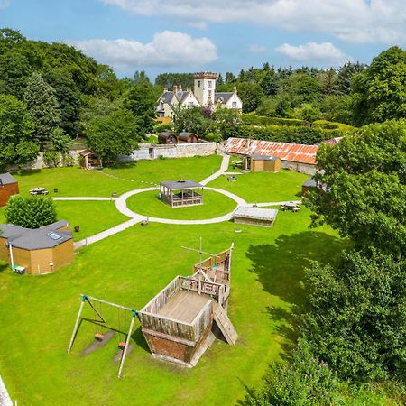 Hotel Delny Glamping And Farm Animals Invergordon Exterior foto