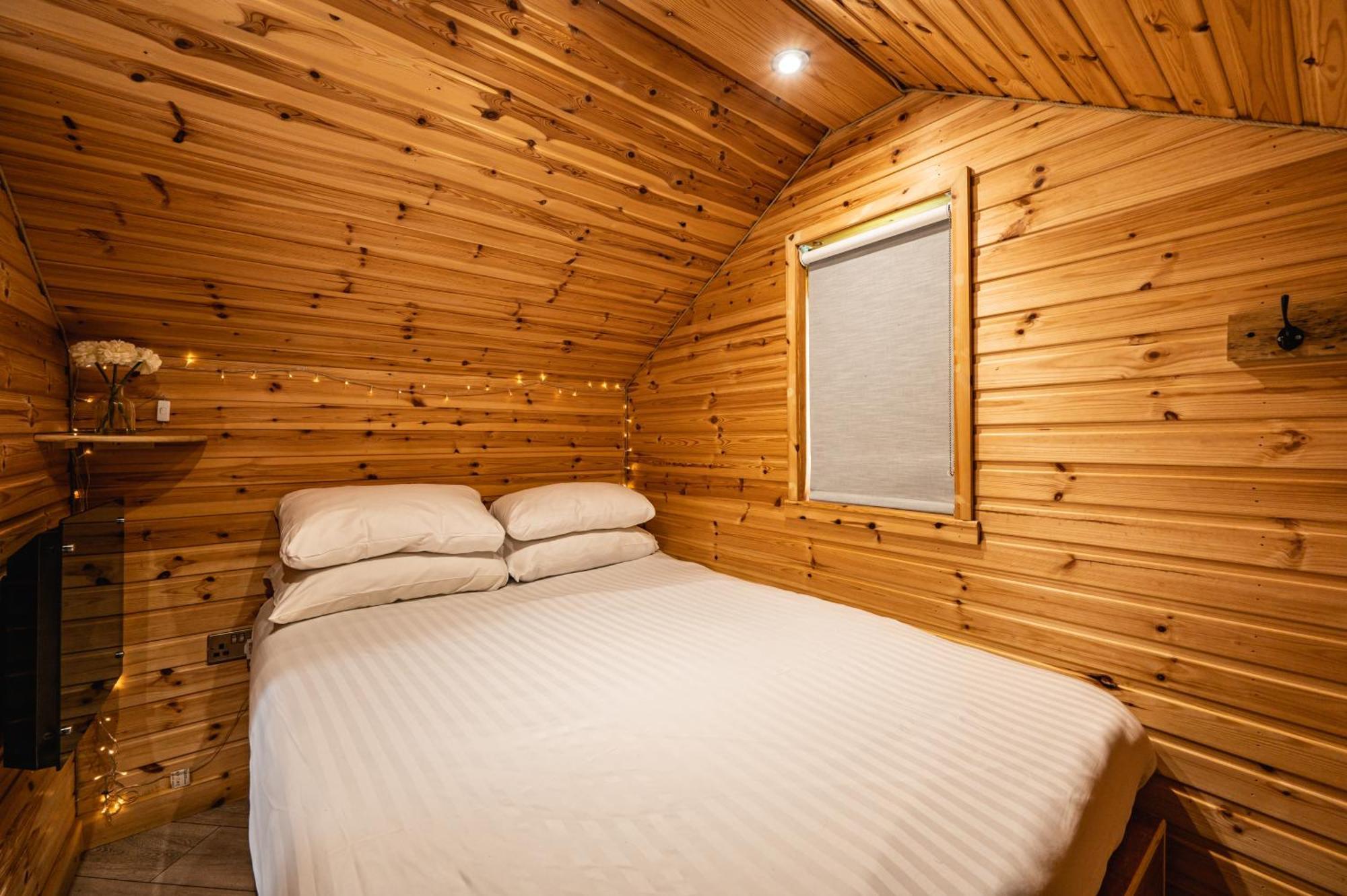 Hotel Delny Glamping And Farm Animals Invergordon Exterior foto